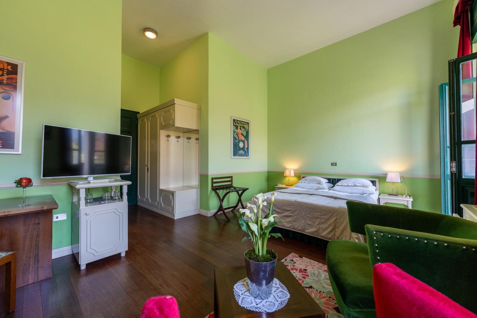 Boutique Hotel Dobra Vila ボヴェツ エクステリア 写真