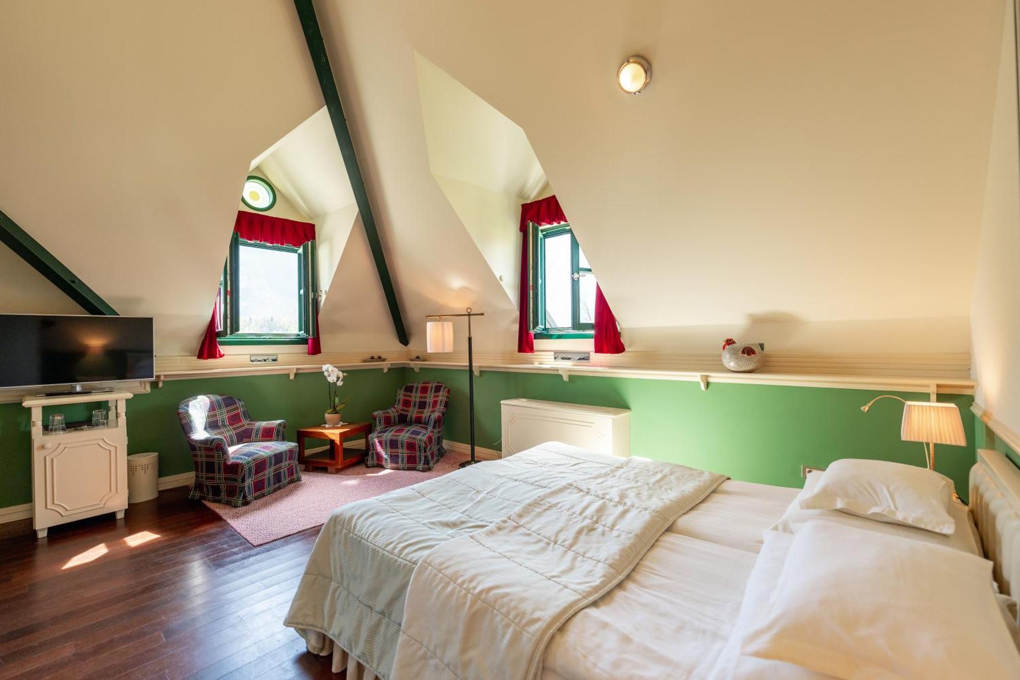 Boutique Hotel Dobra Vila ボヴェツ エクステリア 写真